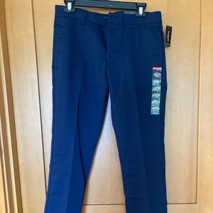 NWT Van Heusen Pants